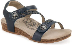 Aetrex Women's Jillian -Englins Fine Footwear Store aetrex womens jillian navy sc461w 59325.1714057722