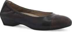 Dansko Lisanne -Englins Fine Footwear Store dansko womens lisanne chocolate burnished nubuck 5700450245 28879.1528493194