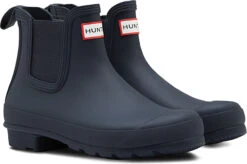 Hunter Women's Original Chelsea Boot -Englins Fine Footwear Store hunter womens original chelsea navy wfs2006rma nvy 29874.1637277668