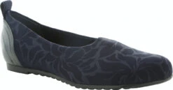 Munro Iriana -Englins Fine Footwear Store munro womens iriana navy stretch floral m183397 49682.1539733723