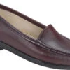 SAS Women's Simplify -Englins Fine Footwear Store sas women simplify antique wine 1550 153 48961.1588264917