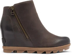 Sorel Women's Joan Of Arctic Wedge II Zip 9 Sorel Women's Joan Of Arctic Wedge II Zip -Englins Fine Footwear Store sorel womens joan of arctic wedge 2 zip blackened brown 1920921205 58969.1603280079