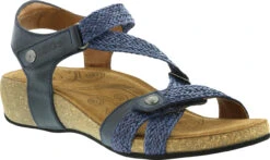 Taos Trulie 20 Taos Trulie -Englins Fine Footwear Store taos trulie navy tru 16406 nvy 86678.1682088054