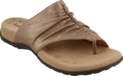 Taos Gift 2 -Englins Fine Footwear Store taos womens gift 2 cocoa metallic gt2 12045 comt 69350.1593189301