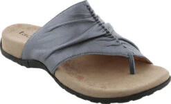Taos Gift 2 -Englins Fine Footwear Store taos womens gift 2 navy pearl gt2 12045 nvyp 79744.1593189301