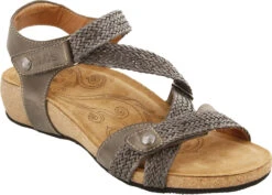 Taos Trulie 17 Taos Trulie -Englins Fine Footwear Store taos womens trulie dark grey tru 16406 dkgy 01121.1682088053