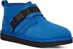 UGG Men's Neumel Snapback -Englins Fine Footwear Store ugg mens neumel snapback dive black 1118570 dvbc 83971.1656727518