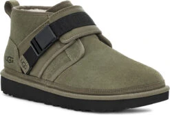 UGG Men's Neumel Snapback -Englins Fine Footwear Store ugg mens neumel snapback moss green 1118570 msg 19582.1656727519