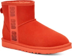 UGG Women's Classic Mini Side Logo II 9 UGG Women's Classic Mini Side Logo II -Englins Fine Footwear Store ugg womens classic mini side logo 2 hazard orange 1134962 hong 78508.1662579291