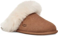 UGG Women's Scuff Sis -Englins Fine Footwear Store ugg womens scuff sis chestnut 1122750 che 11220.1659653654